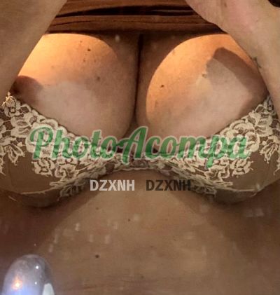 Aline, mulher que faz massagens eróticas em São Paulo