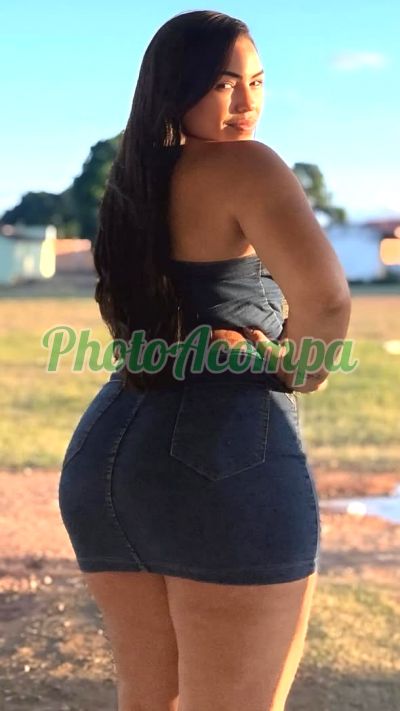 Mely, escort em São Vicente