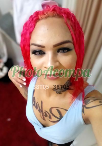 Suanne Honey, travesti no Rebouças (Curitiba)