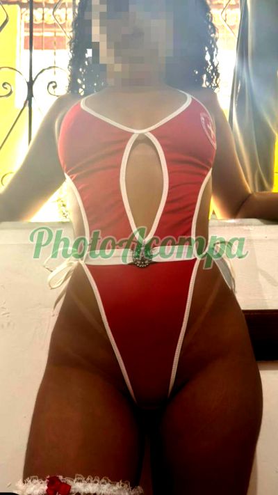 Yasminn, escort em Camaçari