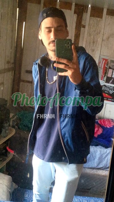 Matheus, garoto de programa em Curitiba