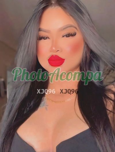 Maria, mulher que faz videochamadas e sexting