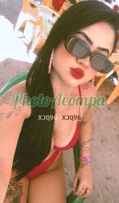 Maria, mulher que faz videochamadas e sexting