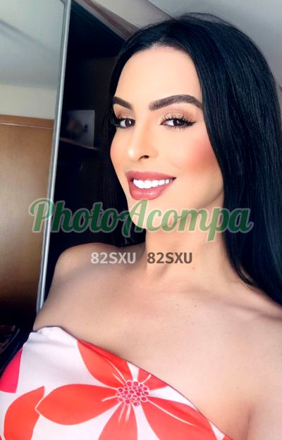 Manuella, travesti em Goiânia