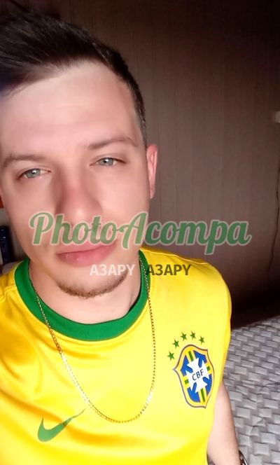 Henrique, garoto de programa em Itapema