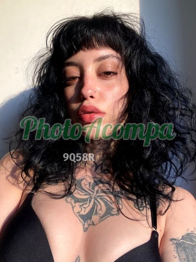 Layla, mulher que faz massagens eróticas na Vila Mariana (SP)