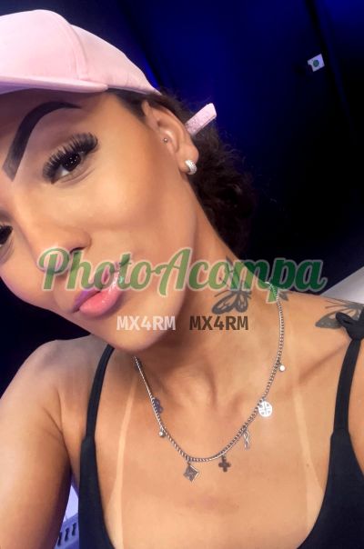 Brenda Lacerda (21) 98298-0121, travesti em Mesquita