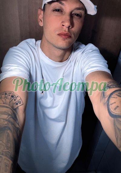 Jonas, garoto de programa em São Paulo