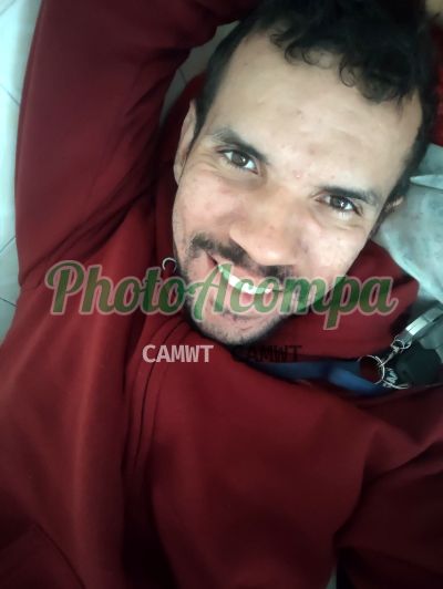 Jb, garoto de programa em São Paulo