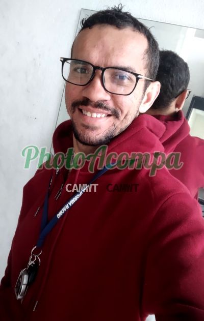 Jb, garoto de programa em São Paulo