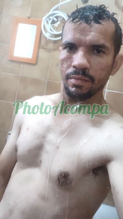 Jb, garoto de programa em São Paulo