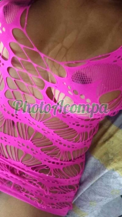 Amora (28) 99999-2998, Garota de programa em Macaé
