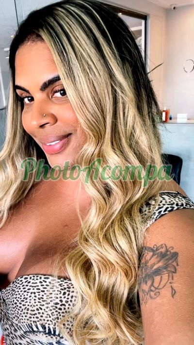 Acompanhante, travesti em Salvador