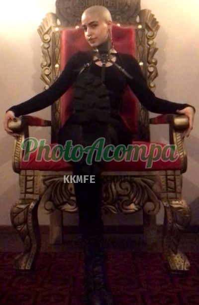 Kinky Alien, acompanhante no Centro (SP)