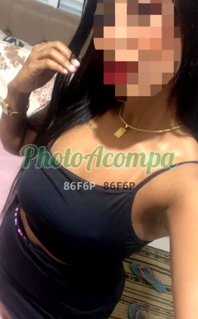 Luísa, acompanhante em Porto Alegre