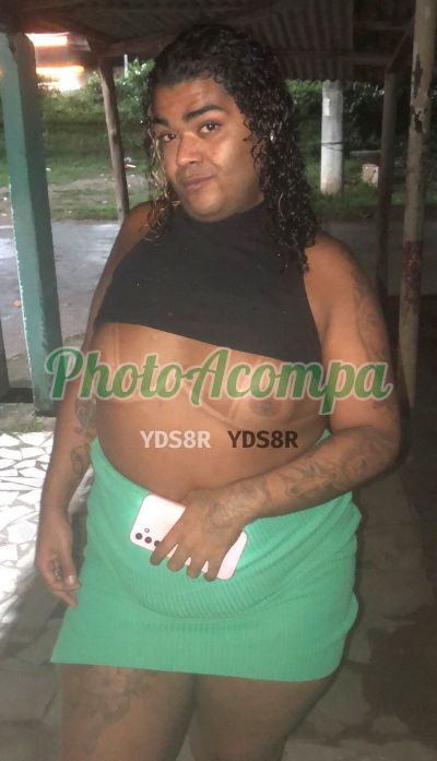 Lohara (21) 98220-4912, travesti em Itaboraí