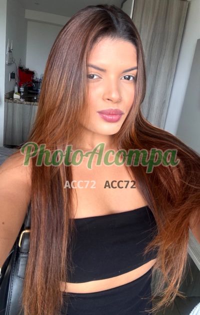 Vivi Ferrari, escort em Macaé