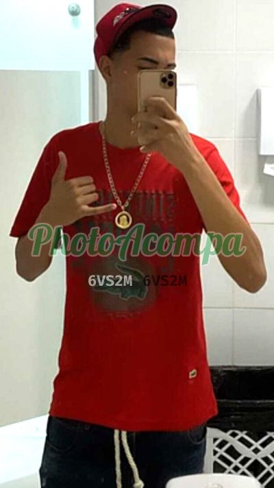 João Vitor, garoto de programa no Rio de Janeiro