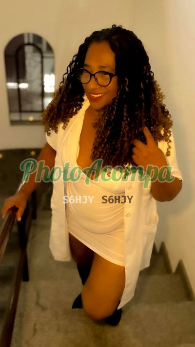 Edineuza, garota de programa em Campinas