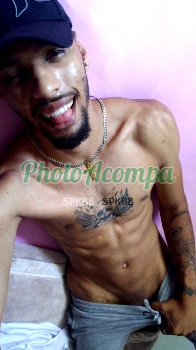 Alexander (41) 99221-9071, garoto de programa em Curitiba