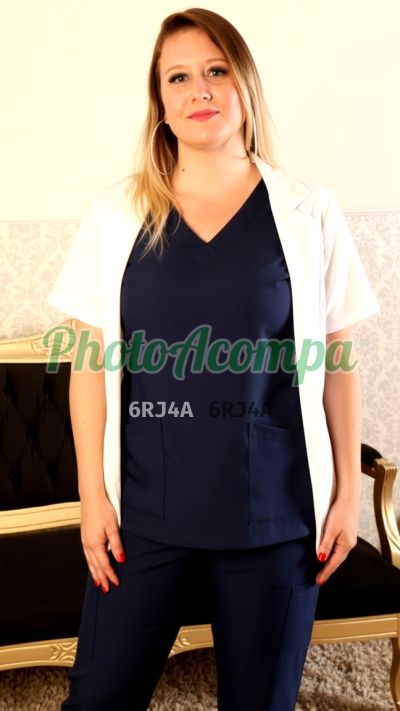 Anna (15) 99160-8467, mulher que faz massagens eróticas em Santos