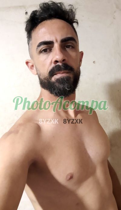 Willian, garoto de programa em São Carlos