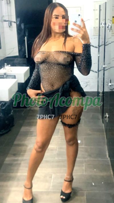 Larissa, escort em São João de Meriti