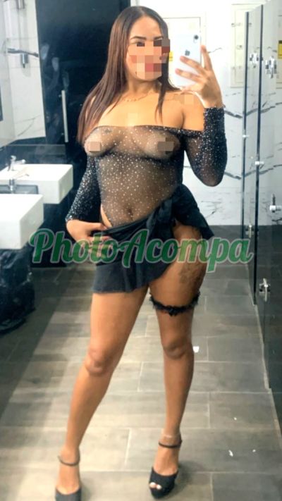 Larissa, escort em São João de Meriti