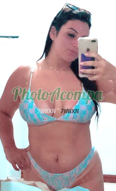 Carol Souza (11) 93332-2905, garota de programa em Araucária