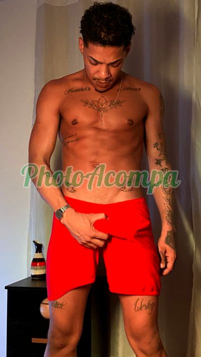 Vítor (11) 94680-6015, Garoto de programa em Tatuapé (SP)