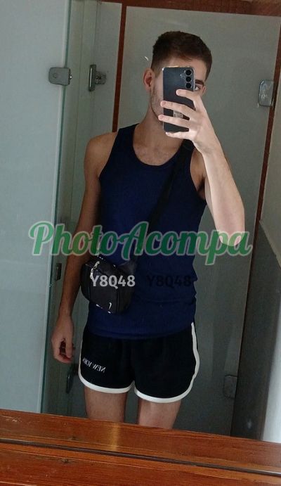 Kayky massoterapeuta, homem que faz massagens eróticas no Centro (Curitiba)
