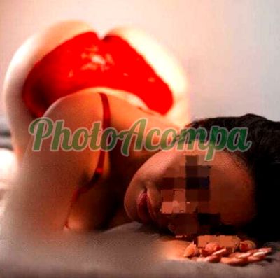 Larissa Campos (11) 95207-5670, escort em Ilhabela