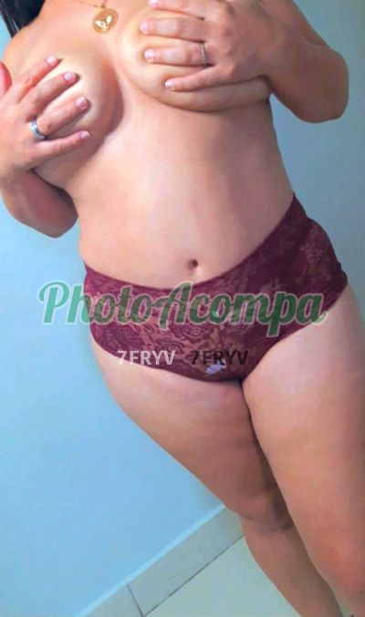 Carla, garota de programa em Belo Horizonte