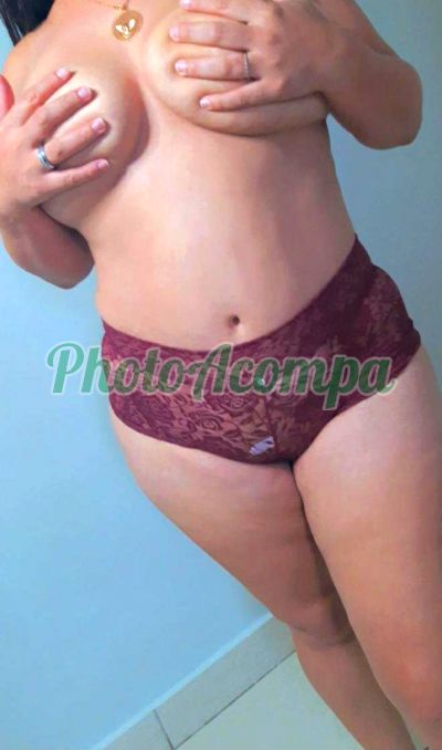 Carla, garota de programa em Belo Horizonte