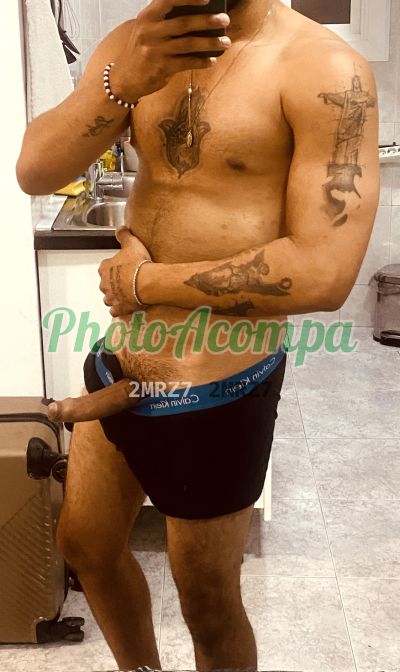 Dian el cubano, garoto de programa em São José dos Pinhais