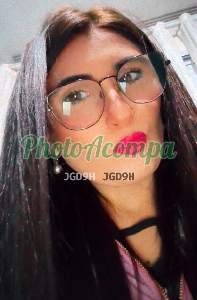 Rose Silva, mulher que faz videochamadas e sexting