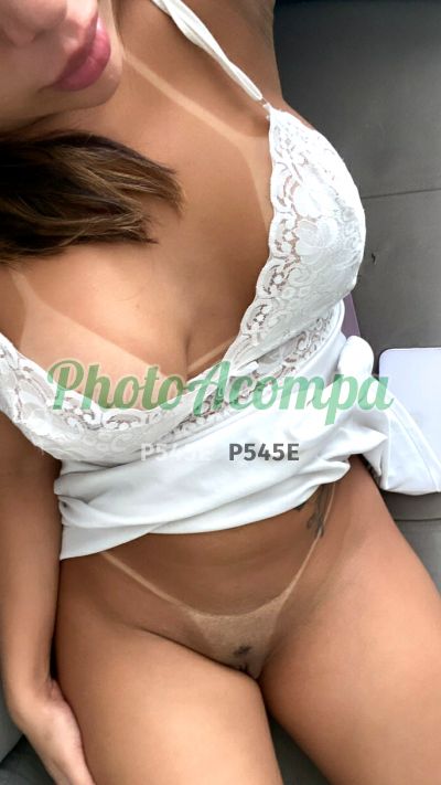 Letícia Duarte, mulher que faz videochamadas e sexting