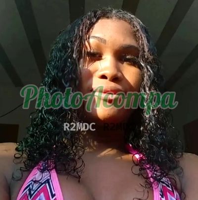 Tatá, transex em Belford Roxo