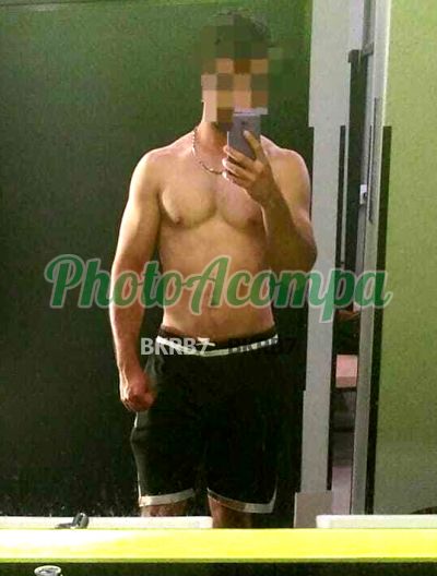 Lucas, garoto de programa em Brasília