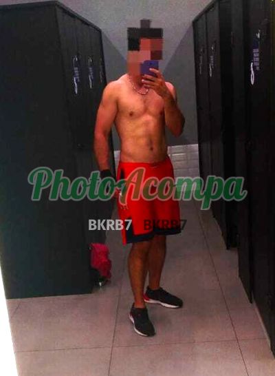 Lucas, garoto de programa em Brasília