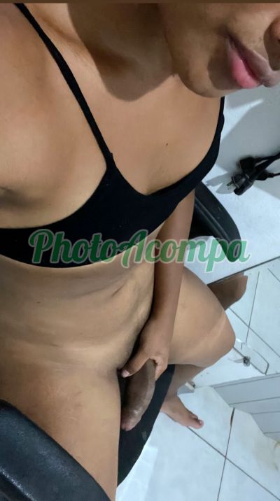 Beatriz, Travesti que faz videochamadas e sexting