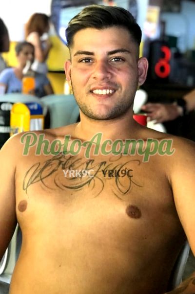 Robson, garoto de programa em Recife