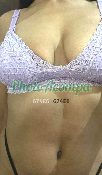 Bianca, mulher que faz videochamadas e sexting