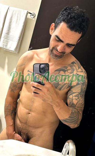 Mineiro Dotado, garoto de programa em São Paulo