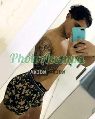 Leandro Alexandre, garoto de programa em Embu das Artes