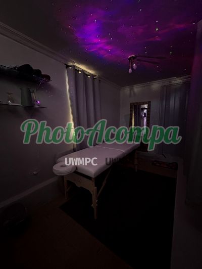 Patrícia, mulher que faz massagens eróticas em Campo Grande