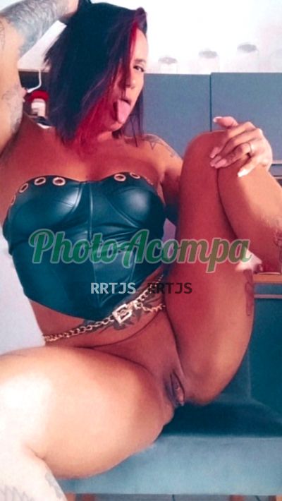 Sabrina Vernon, mulher que faz videochamadas e sexting