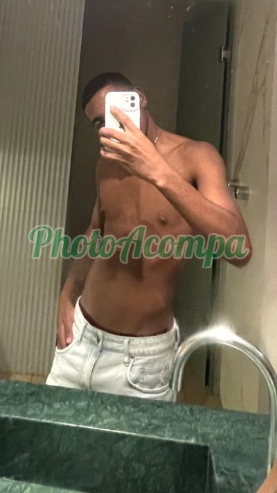 Maike (21) 96646-9488, Garoto de programa no Rio de Janeiro