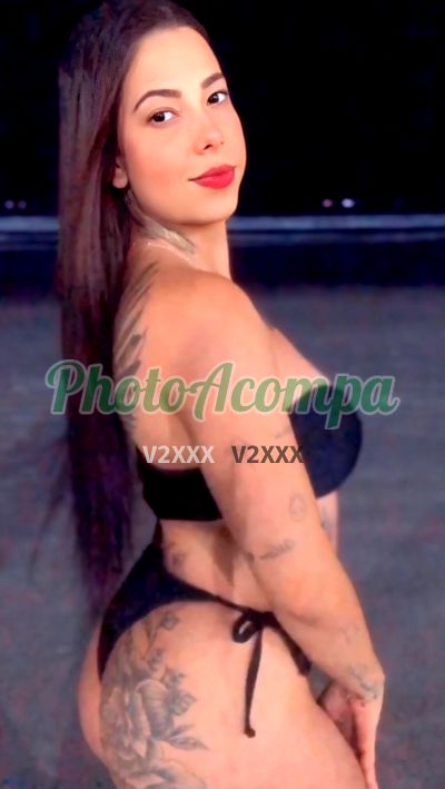 Nandinha, garota de programa no Guarujá