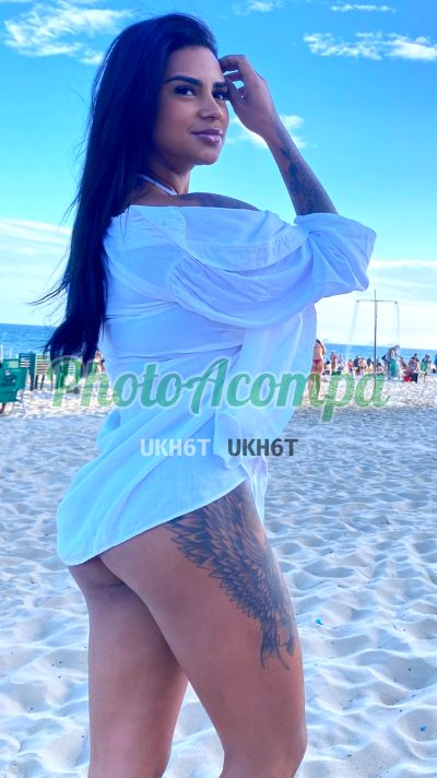 Camila, massagista em Copacabana (RJ)